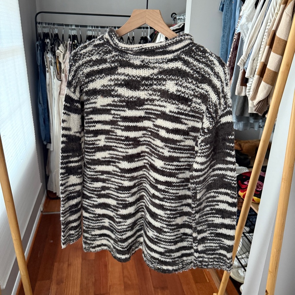 Urban Outfitters Ecoté Roll-Neck Wool Blend Boyfriend Sweater - Picture 7 of 8